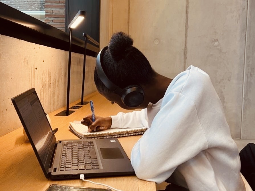 The Deep Work Revolution: Essential Strategies for Remote Workers to Conquer Digital Distractions